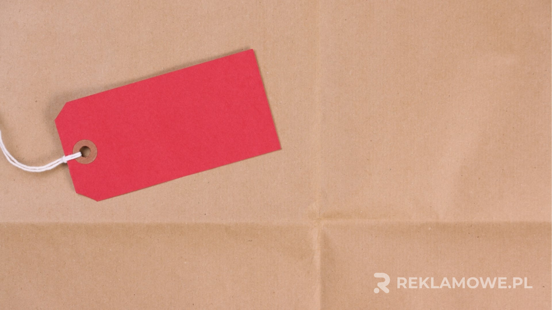 Produkcja zawieszek reklamowych z nadrukiem